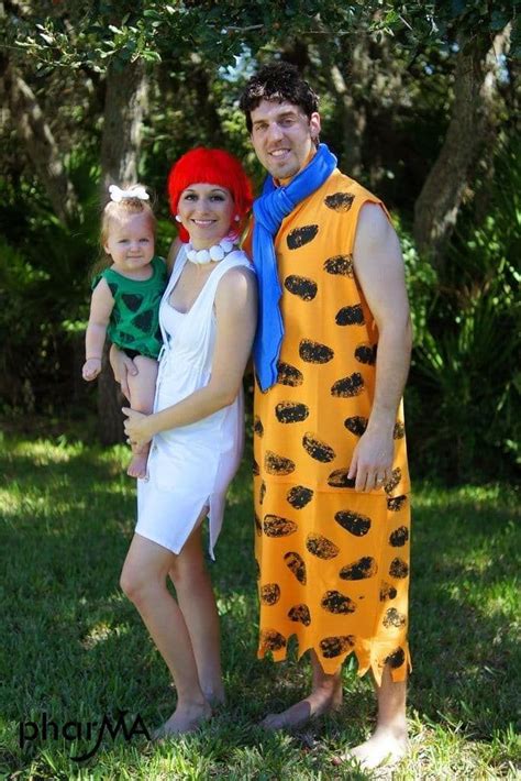 mom dad and daughter costume ideas